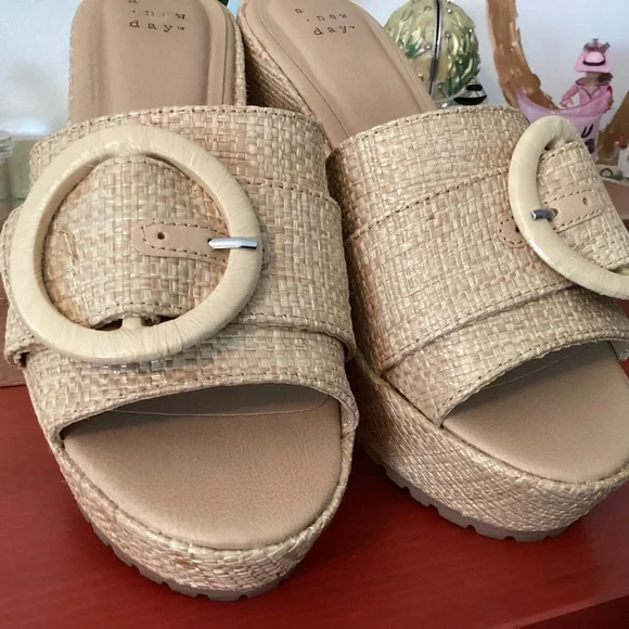 A new day Mules - Picture 5 of 6